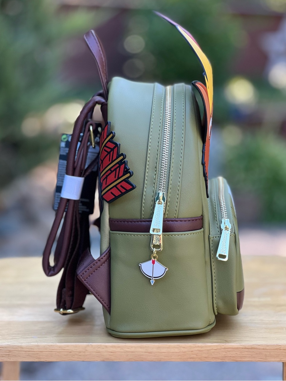 Loungefly Disney Robin Hood Cosplay Mini Backpack NWT - Picture 4 of 10